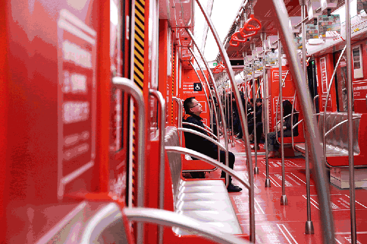 网易云音乐户外广告